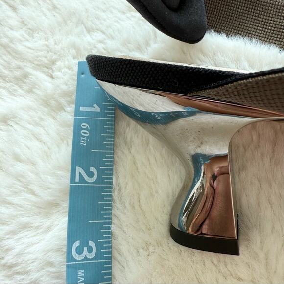 Fendi Colibri Mesh Slingback Pumps size 40 EU Authentic Retail 995$ - Picture 10 of 12